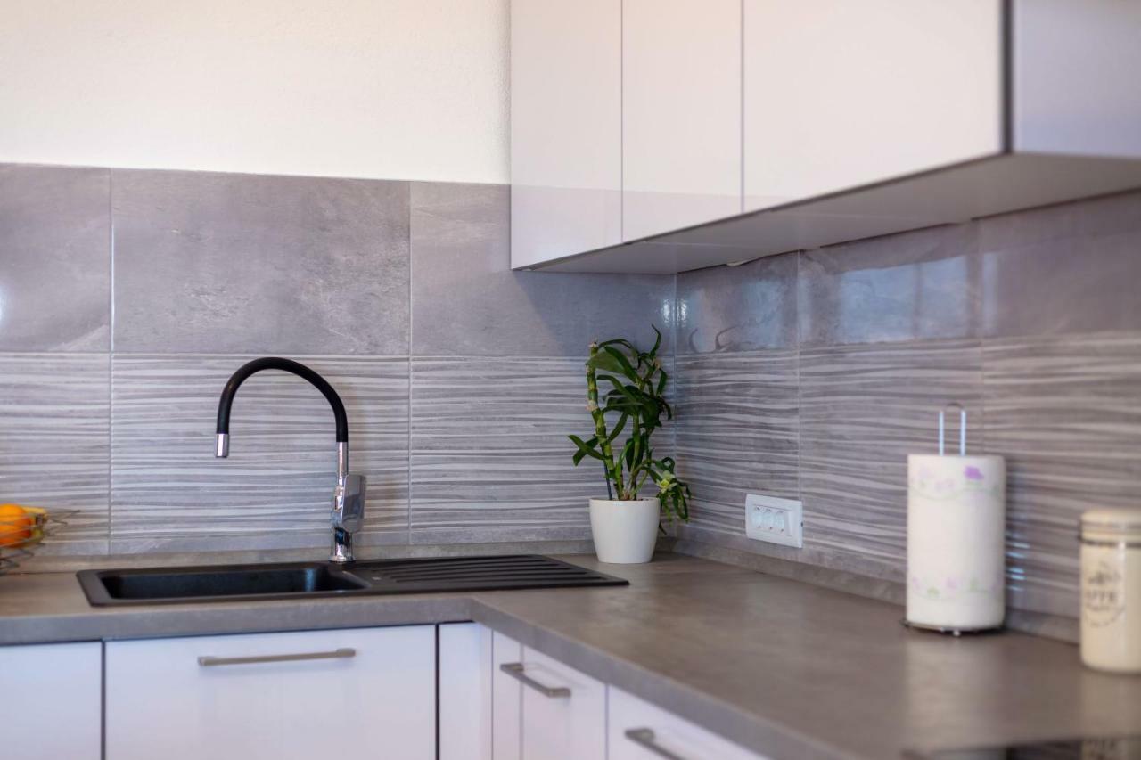 Luxury Apartment Nora Podstrana Eksteriør bilde